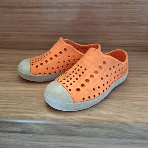 Orange children's 8 Native shoes